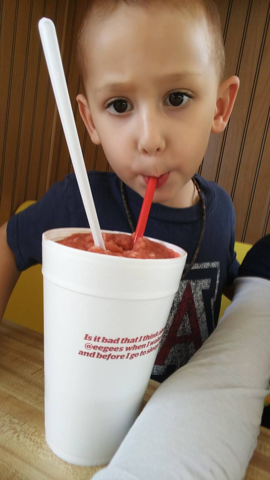 Eegees | restaurant | 8160 N Courtney Page Way, Tucson, AZ 85743, USA | 5205724720 OR +1 520-572-4720