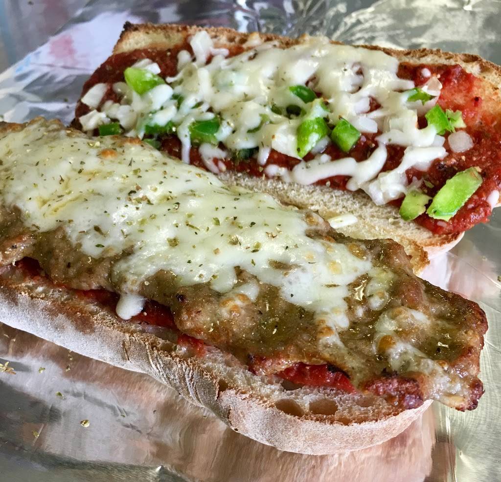 Papas Pizzeria | restaurant | 69045 M62, Suite J, Edwardsburg, MI 49112, USA | 2696630097 OR +1 269-663-0097