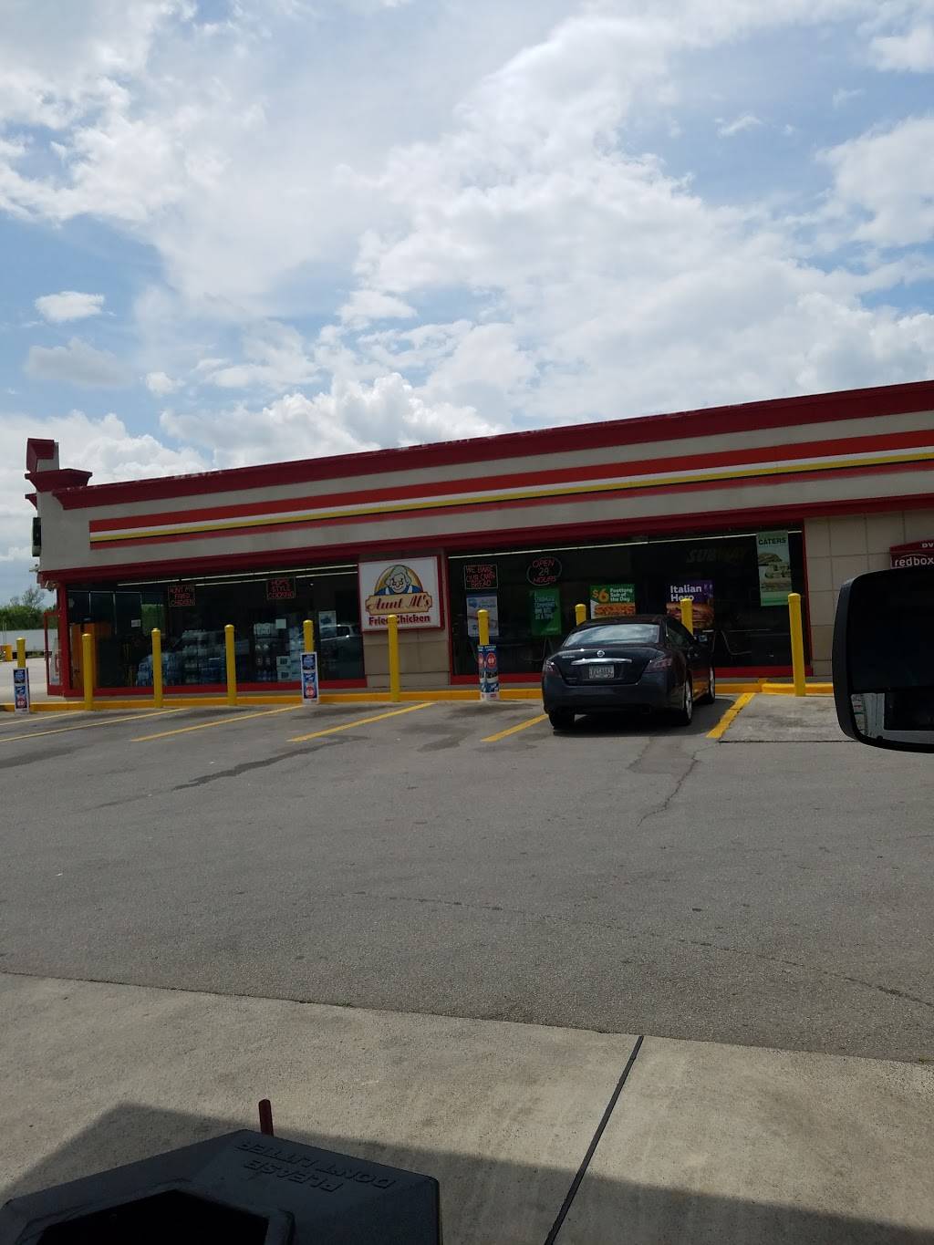 Aunt M | restaurant | 11418 US-41, Ringgold, GA 30736, USA | 7069355745 OR +1 706-935-5745