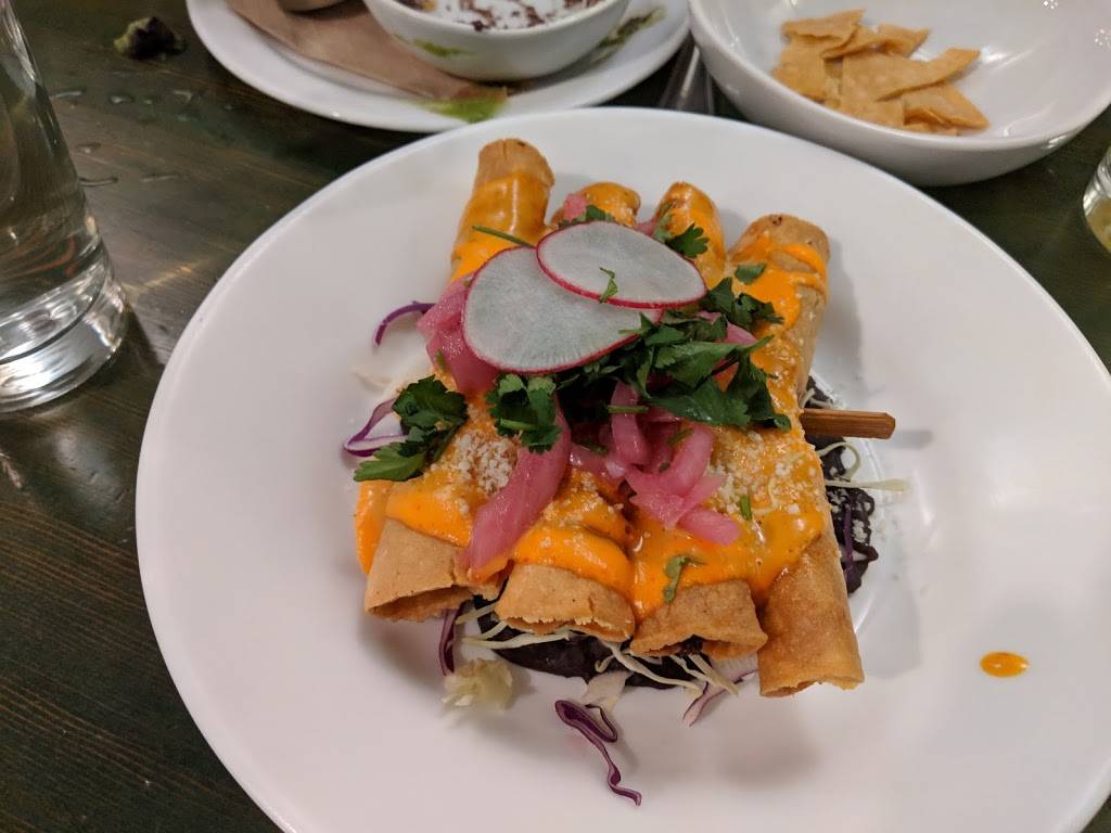 Pura Vida Cocina | restaurant | 313 NE 3rd St, McMinnville, OR 97128, USA | 5036872020 OR +1 503-687-2020