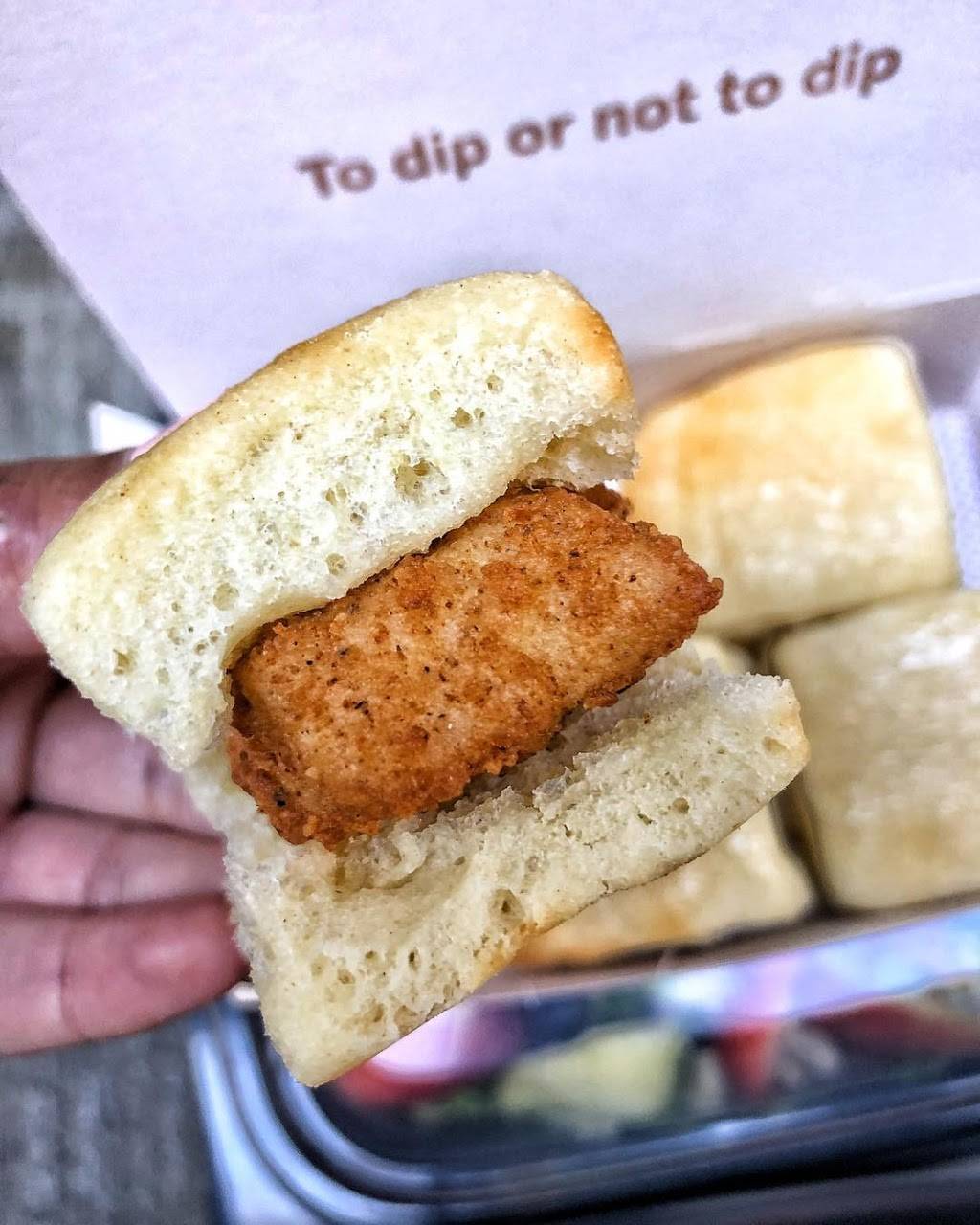 Chick-fil-A | restaurant | 8300 Topanga Canyon Blvd, Canoga Park, CA 91304, USA | 8185391982 OR +1 818-539-1982