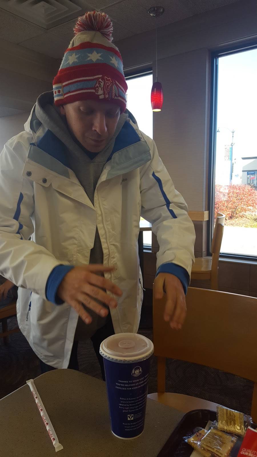 Wendys | restaurant | 305 Roosevelt Rd, Glen Ellyn, IL 60137, USA | 6307903444 OR +1 630-790-3444