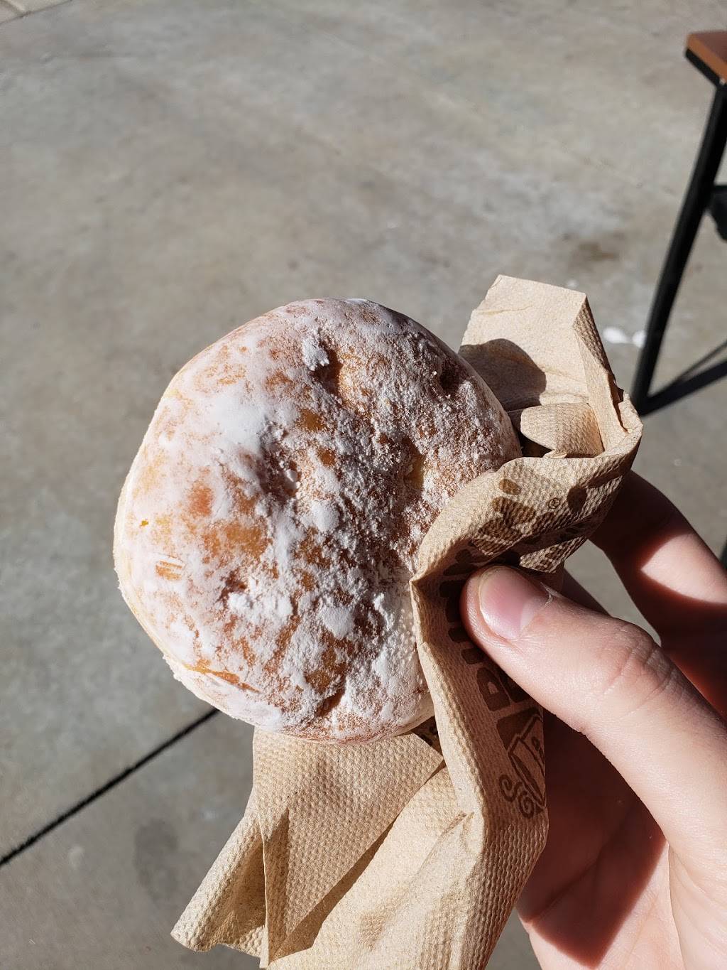 Dunkin | cafe | 26441 Bouquet Canyon Rd Suite A4, Santa Clarita, CA 91350, USA | 6612633763 OR +1 661-263-3763