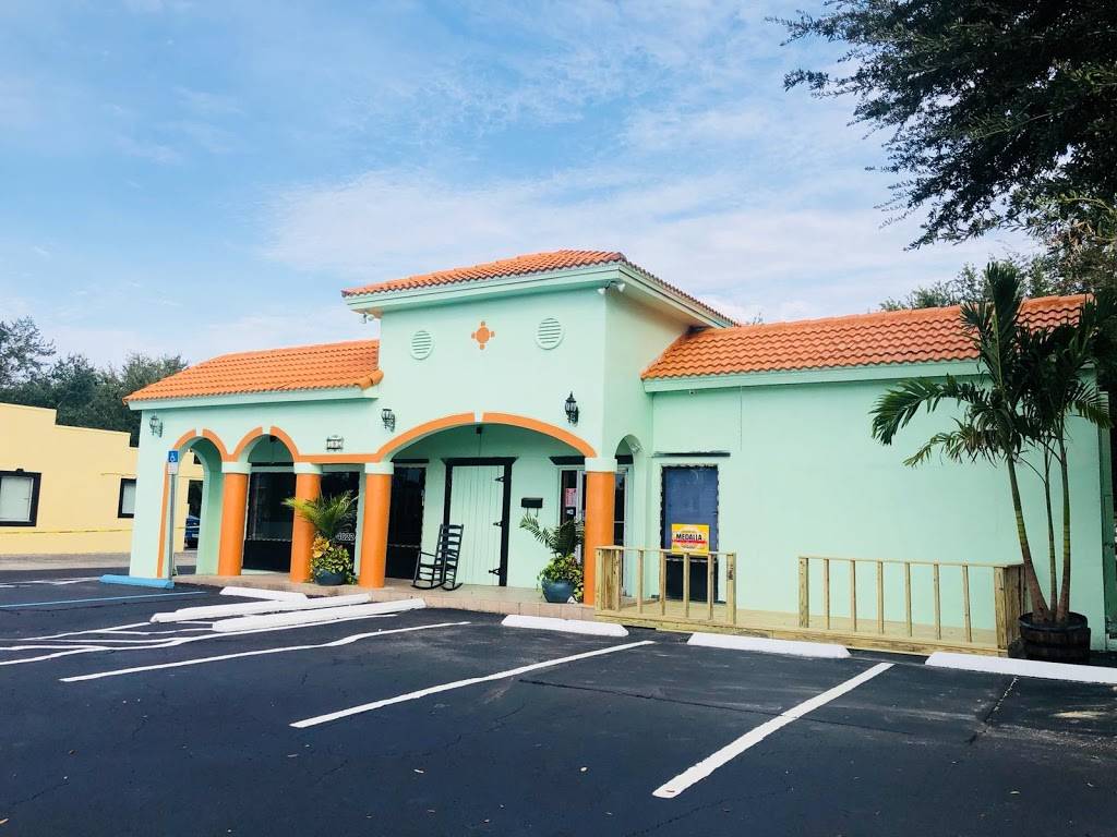 Tropical Restaurat Fried Chicken | restaurant | 507 W Vine St, Kissimmee, FL 34741, USA | 4072013717 OR +1 407-201-3717