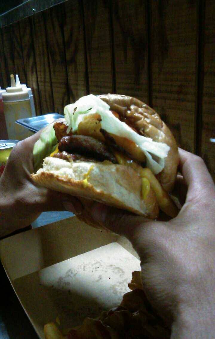 Pepitos Grill Salvatierra | restaurant | Av Flores Magón 5730, Salvatierra, Tijuana, B.C., Mexico | 016643688874 OR +52 664 368 8874