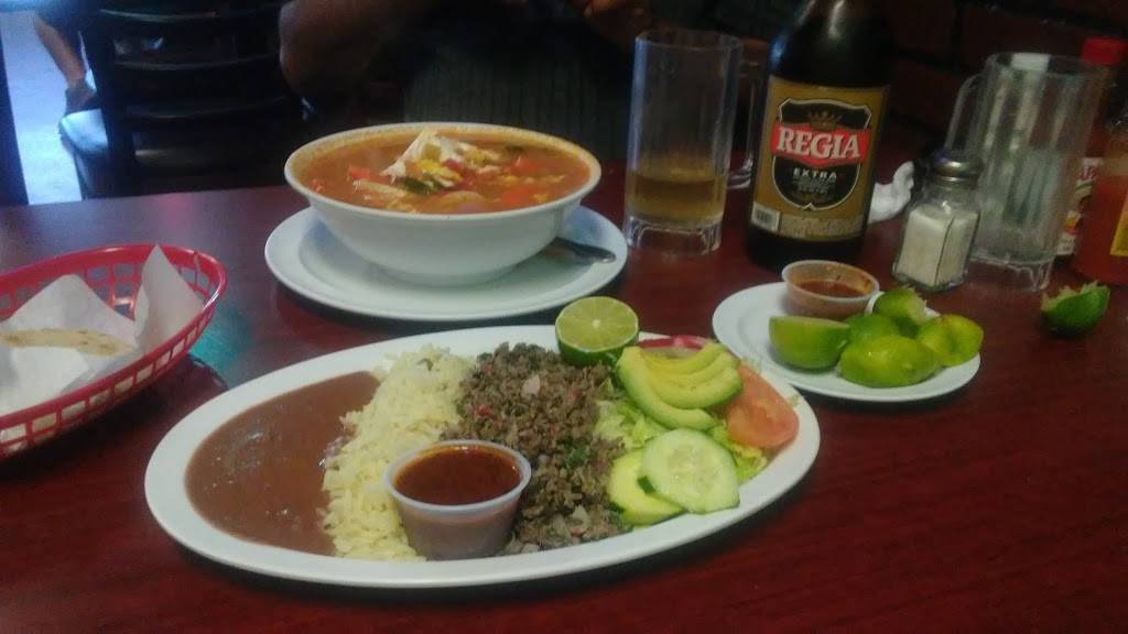 El Zipote Pupuseria | restaurant | 1111 Washington Blvd H, Montebello, CA 90640, USA | 3234716705 OR +1 323-471-6705