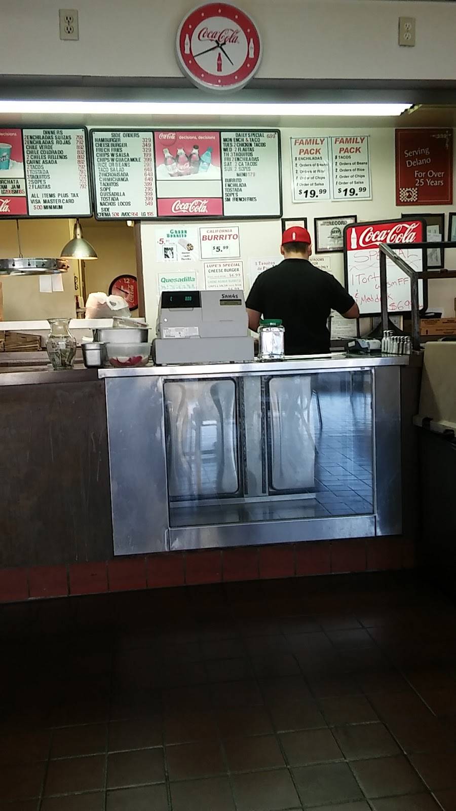 Lupes Restaurant | restaurant | 2252, 925 11th Ave, Delano, CA 93215, USA | 6617254377 OR +1 661-725-4377