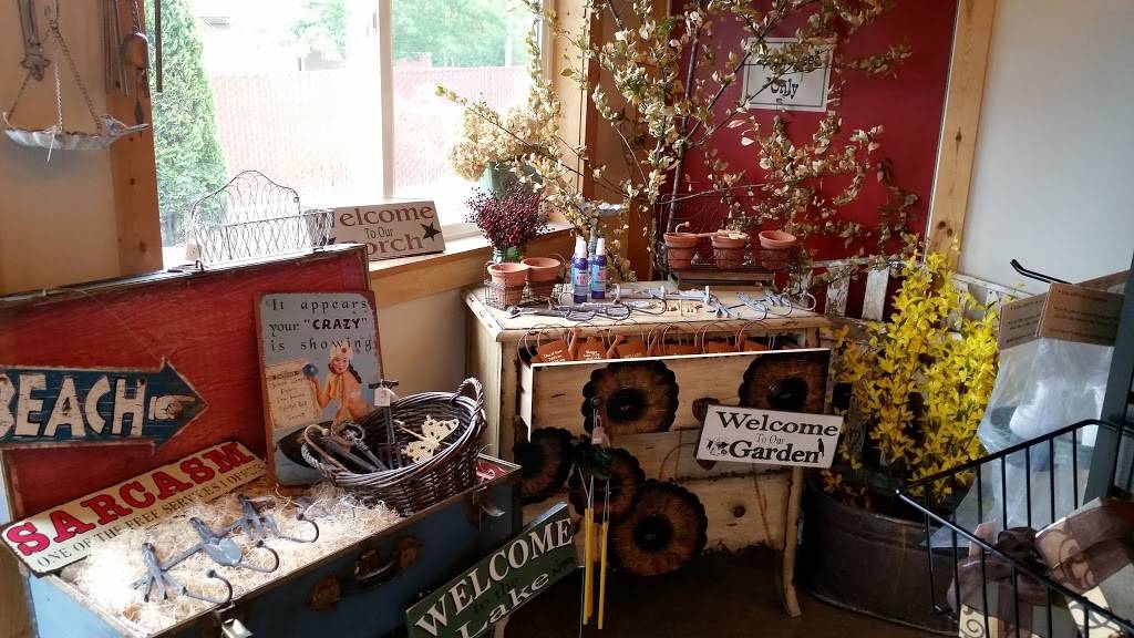 Birds of a Feather Farm | restaurant | 825 W Washington St #4010, Sequim, WA 98382, USA | 3604774343 OR +1 360-477-4343