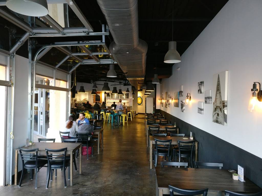 On Rotation Brewery + Taproom | restaurant | 7328 Gaston Ave #110, Dallas, TX 75214, USA | 9728072588 OR +1 972-807-2588