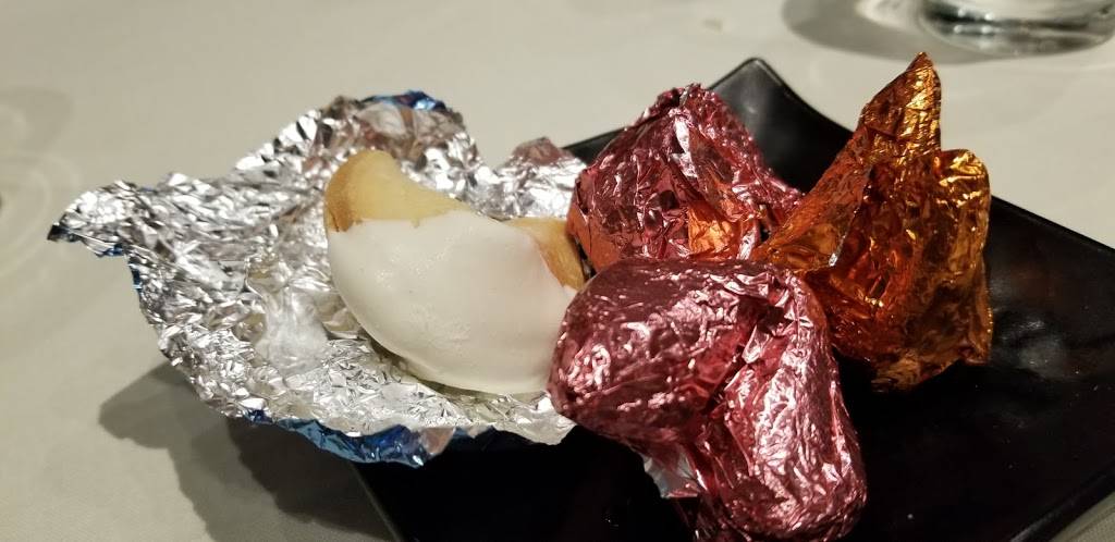 Panda Inn | restaurant | 3223 E, N Centre Lake Dr, Ontario, CA 91761, USA | 9093902888 OR +1 909-390-2888