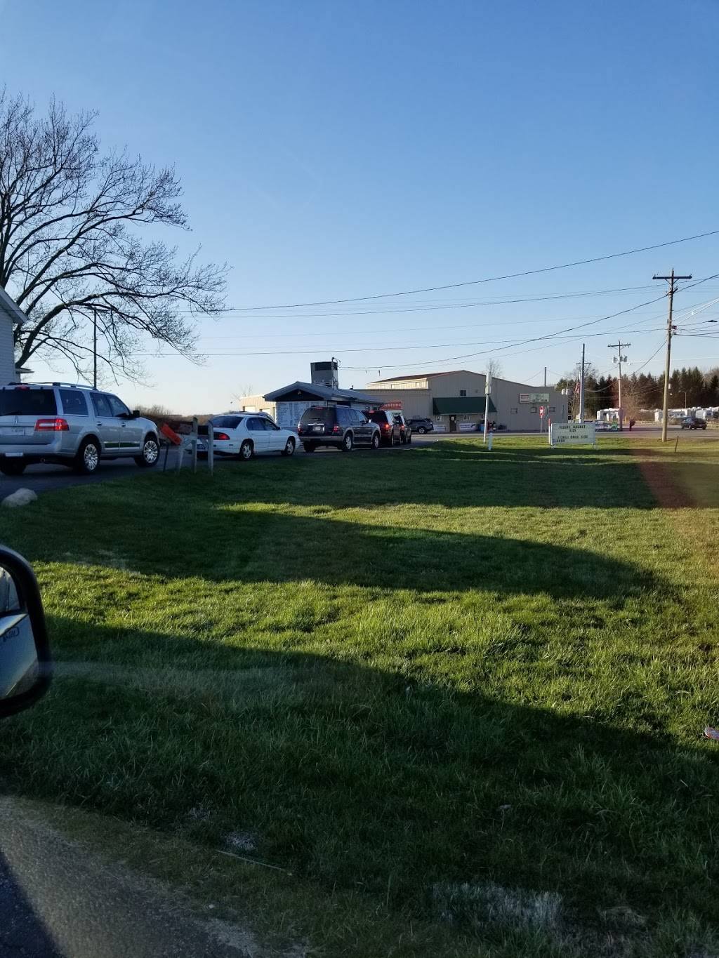 Blue Moon | restaurant | 4504 IN-327, Garrett, IN 46738, USA | 2603575050 OR +1 260-357-5050