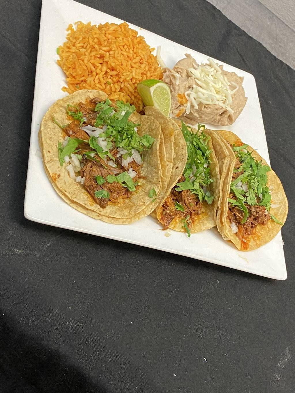 Restaurante y Taqueria Jerez | restaurant | 2216 W Lake St Unit A, Melrose Park, IL 60160, USA | 7083974013 OR +1 708-397-4013