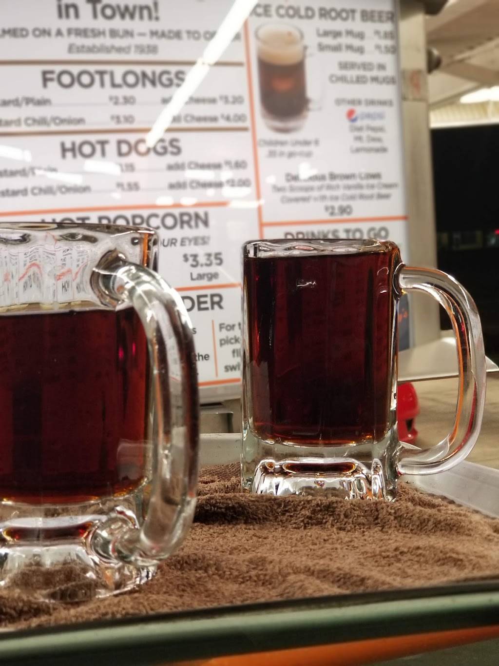 Jollys Drive In | restaurant | 165 Brookwood Ave, Hamilton, OH 45013, USA | 5138634191 OR +1 513-863-4191