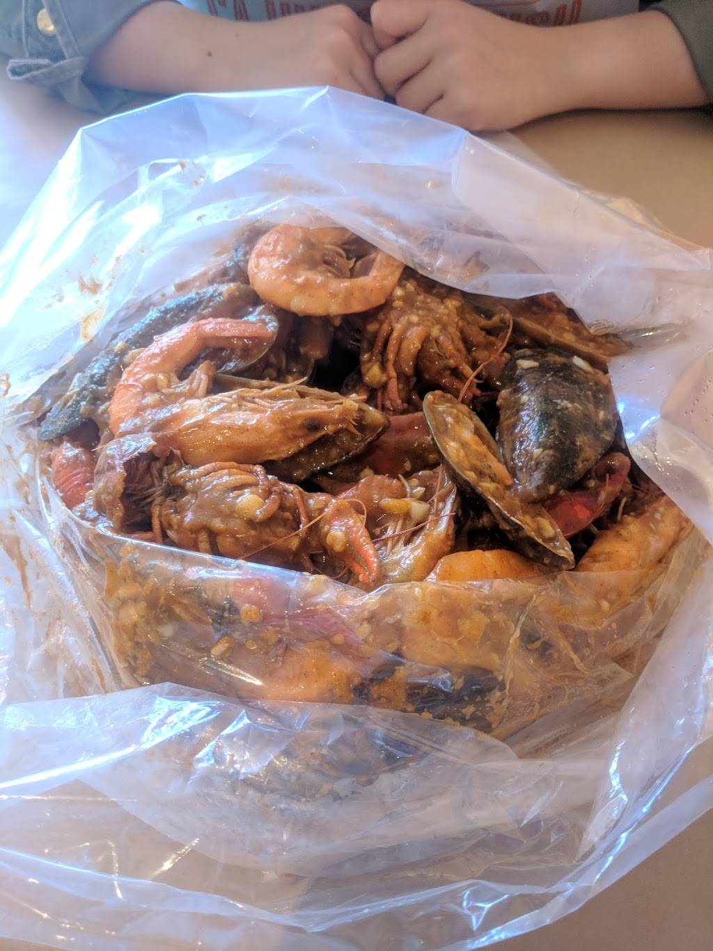 The Cajun Crawfish | restaurant | 6951 Martin Luther King Jr Way S, Seattle, WA 98118, USA | 2064329488 OR +1 206-432-9488