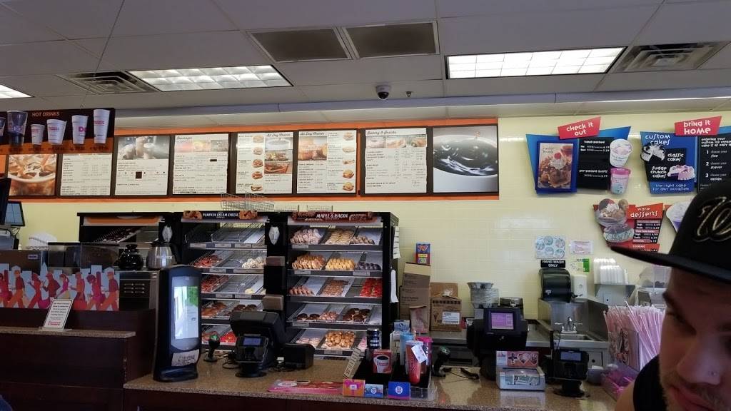 Dunkin | bakery | 8153 John Mosby Hwy, Boyce, VA 22620, USA | 5408379080 OR +1 540-837-9080