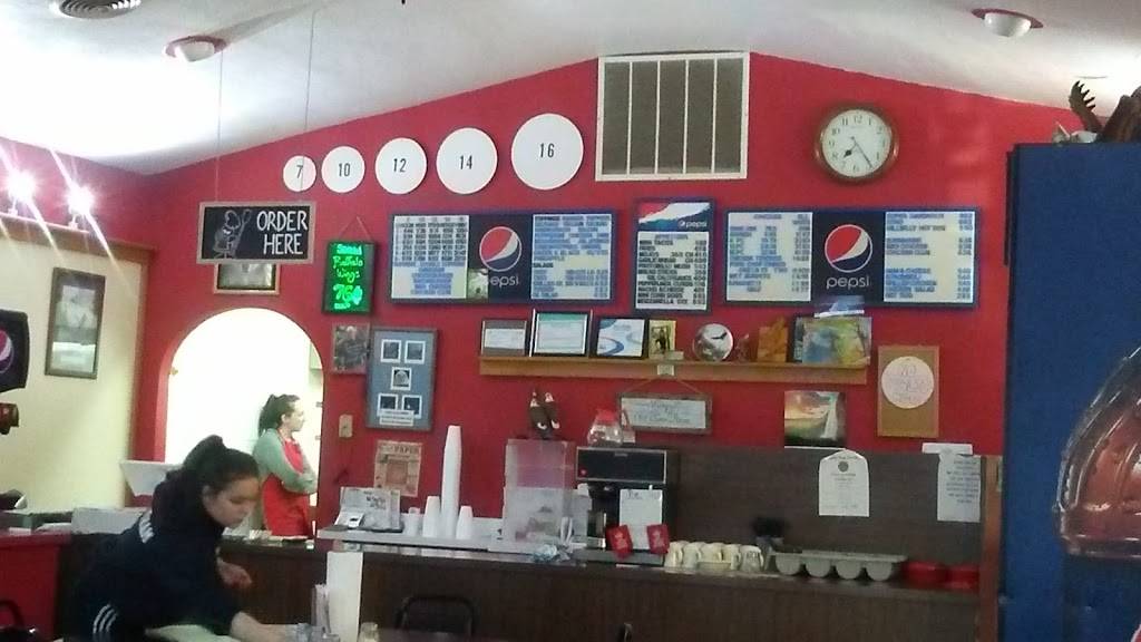 Old Time Pizza | restaurant | 19152 Co Rd 46, New Paris, IN 46553, USA | 5748314160 OR +1 574-831-4160