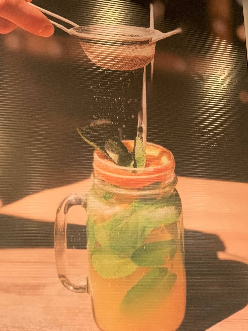 Good Mood cafe | restaurant | 2009 W Roscoe St, Chicago, IL 60618, USA | 7085064705 OR +1 708-506-4705