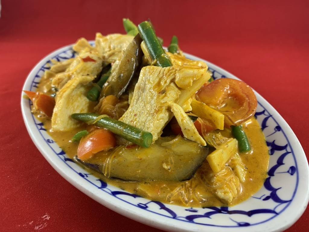 Sa-Bai Thong Thai Cuisine | meal delivery | 2840 University Ave, Madison, WI 53705, USA | 6082383100 OR +1 608-238-3100