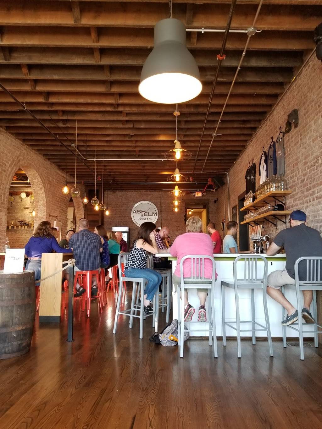 Ash & Elm Cider Company | restaurant | 2104 E Washington St, Indianapolis, IN 46201, USA | 3176003164 OR +1 317-600-3164