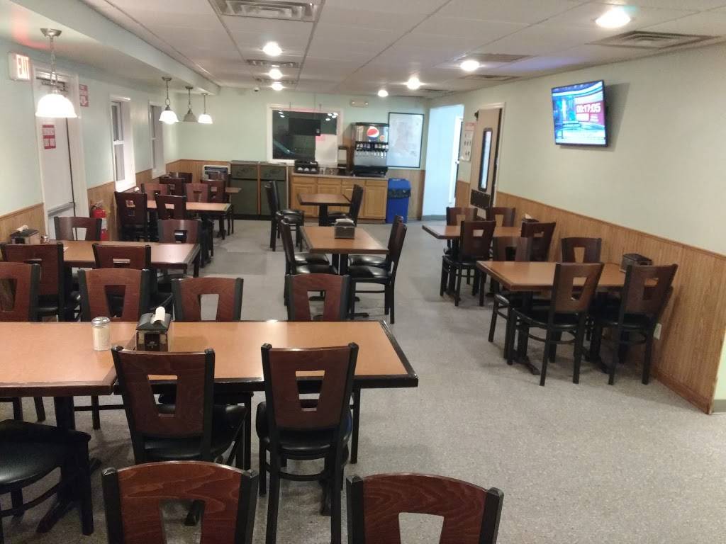 Vincenzos Pizza | restaurant | 5909 Big Tree Rd, Lakeville, NY 14480, USA | 5853462030 OR +1 585-346-2030