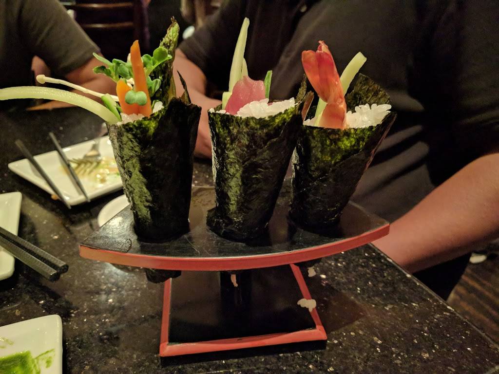 Arigato Sushi | restaurant | 1225 State St, Santa Barbara, CA 93101, USA | 8059656074 OR +1 805-965-6074