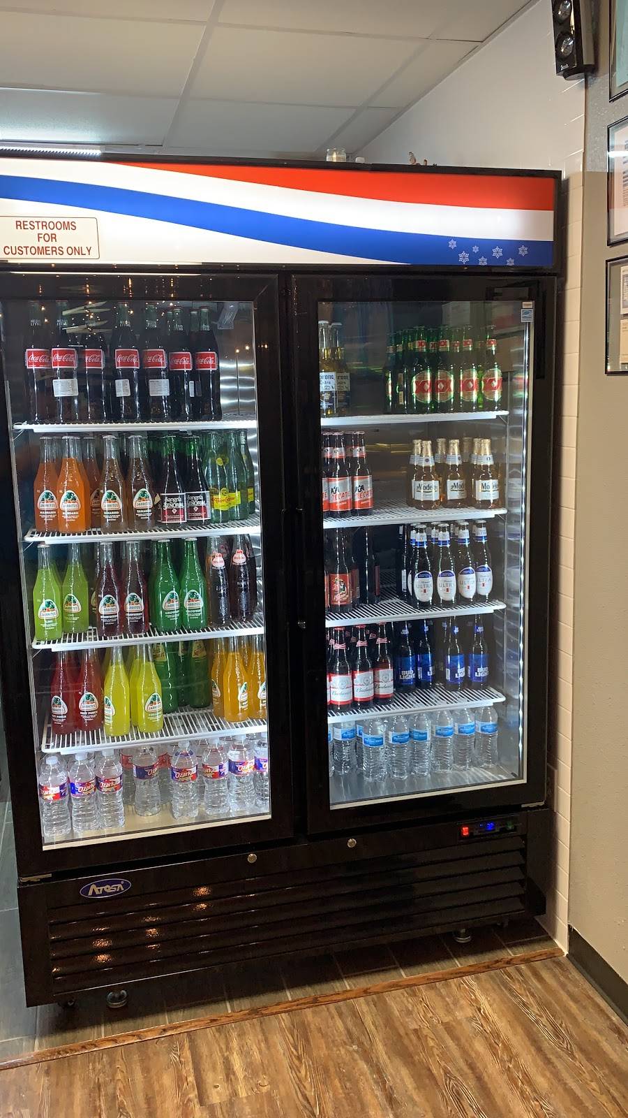 Tostadas Y Micheladas El Camaron Loco | restaurant | 2503 S Beckley Ave suite 110, Dallas, TX 75224, USA | 9726855090 OR +1 972-685-5090