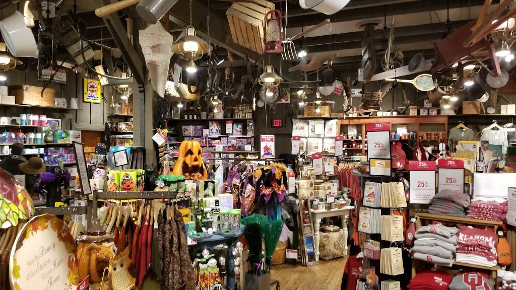 Cracker Barrel Old Country Store | restaurant | 8008 E 31st St, Tulsa, OK 74145, USA | 9186100414 OR +1 918-610-0414