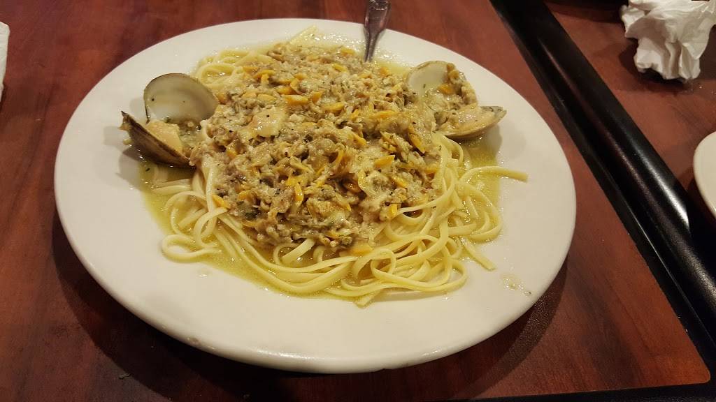 Mazzolas Italian Restaurant | restaurant | 12585 Orange Dr, Davie, FL 33330, USA | 9544244227 OR +1 954-424-4227