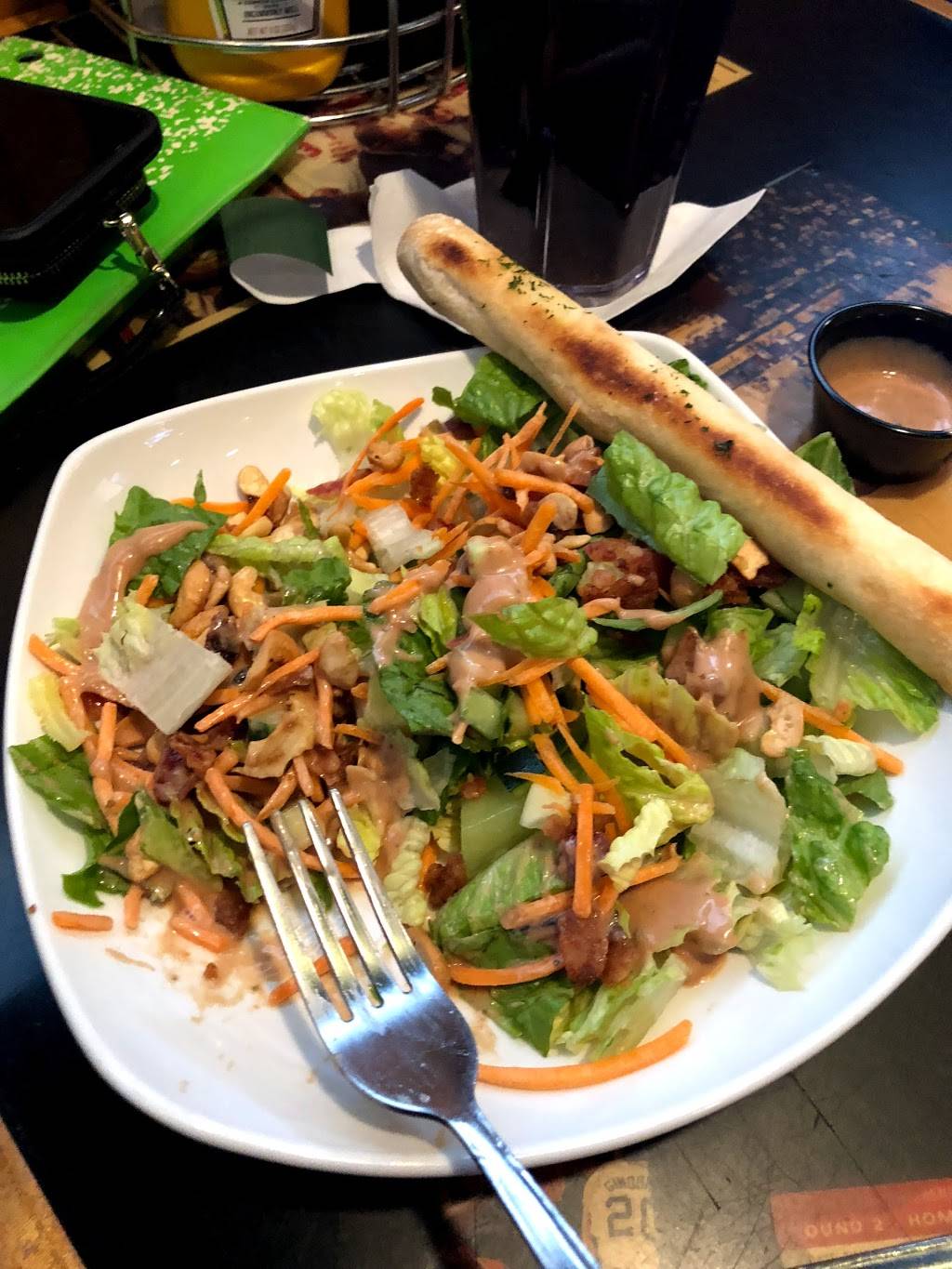 Library Sports Pub & Grill | restaurant | 6363 Haggerty Rd, West Bloomfield Township, MI 48322, USA | 2488960333 OR +1 248-896-0333