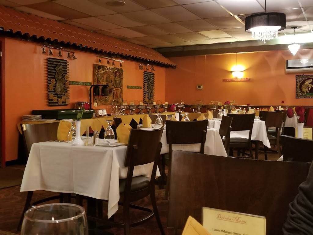 Khana Indian Bistro | restaurant | 709 Fishburn Rd, Hershey, PA 17033, USA | 7175349615 OR +1 717-534-9615