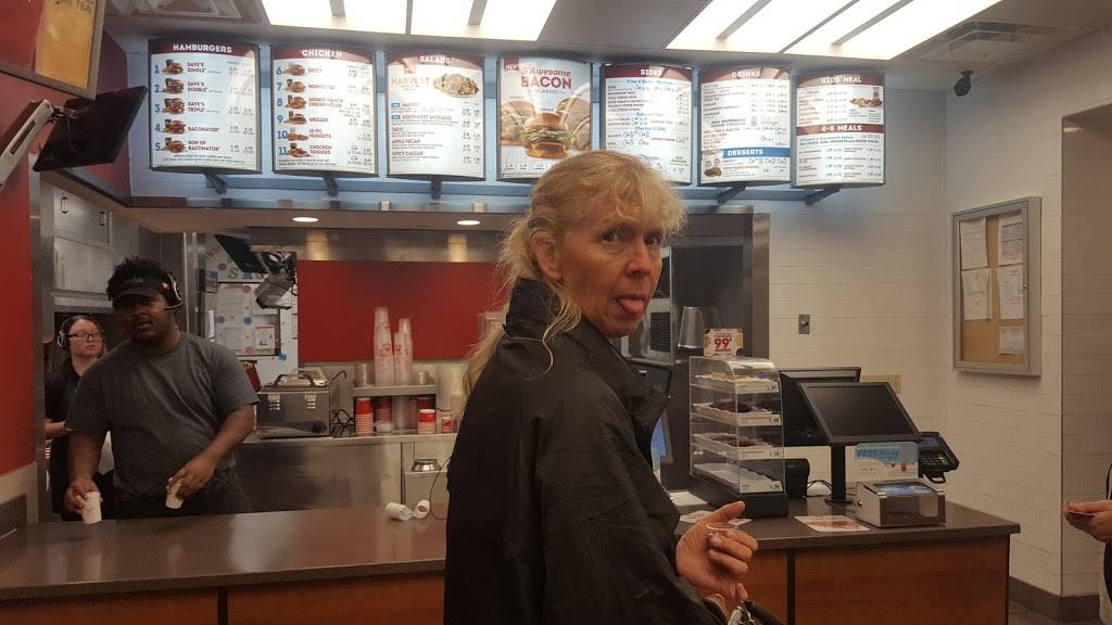 Wendys | restaurant | 425 E Emory Rd, Powell, TN 37849, USA | 8659474180 OR +1 865-947-4180