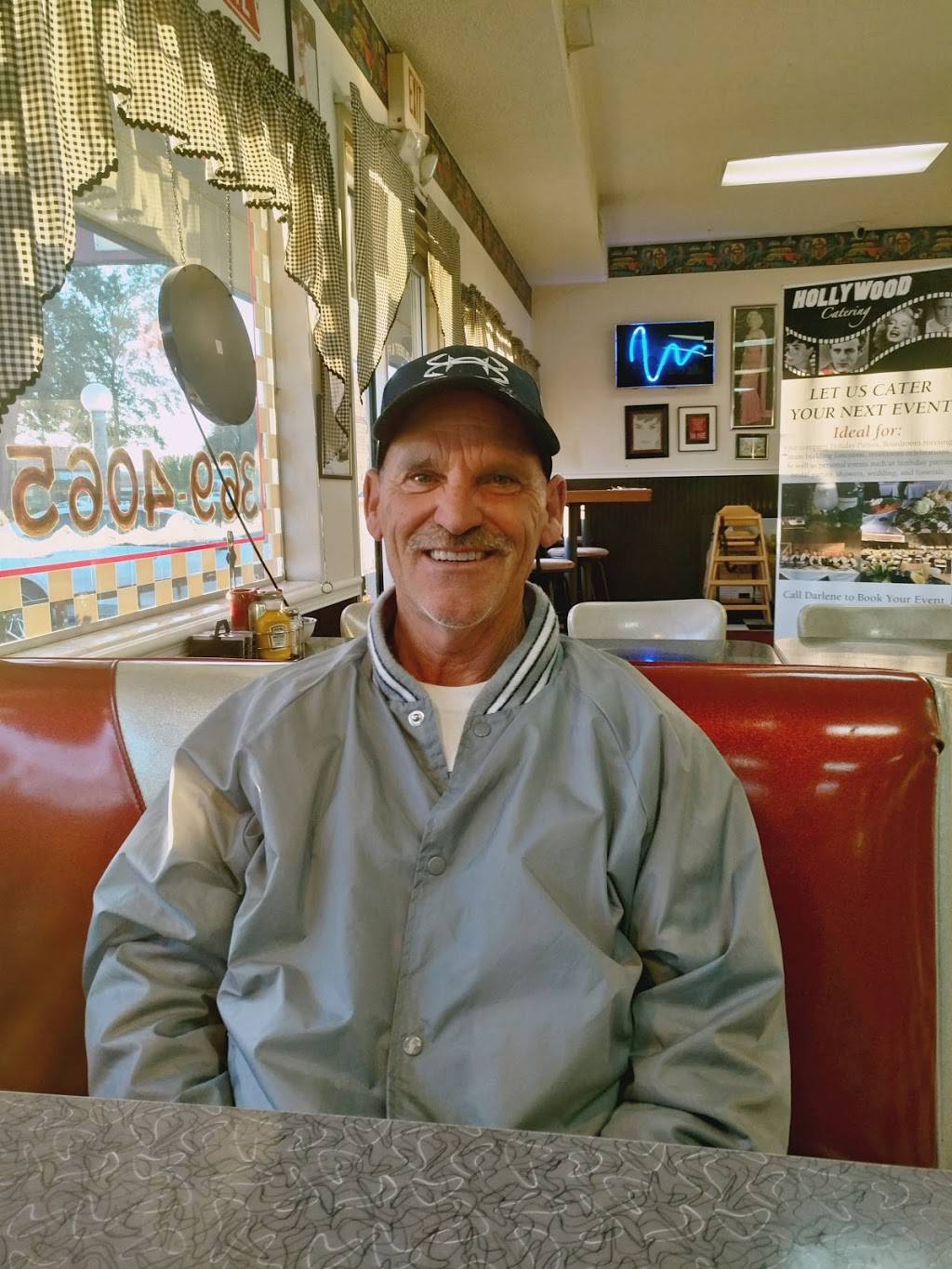 Cafe in Lodi, CA | Hollywood Family Cafe & Catering (209) 369-40 | restaurant | 315 S Cherokee Ln, Lodi, CA 95240, USA | 2093694065 OR +1 209-369-4065