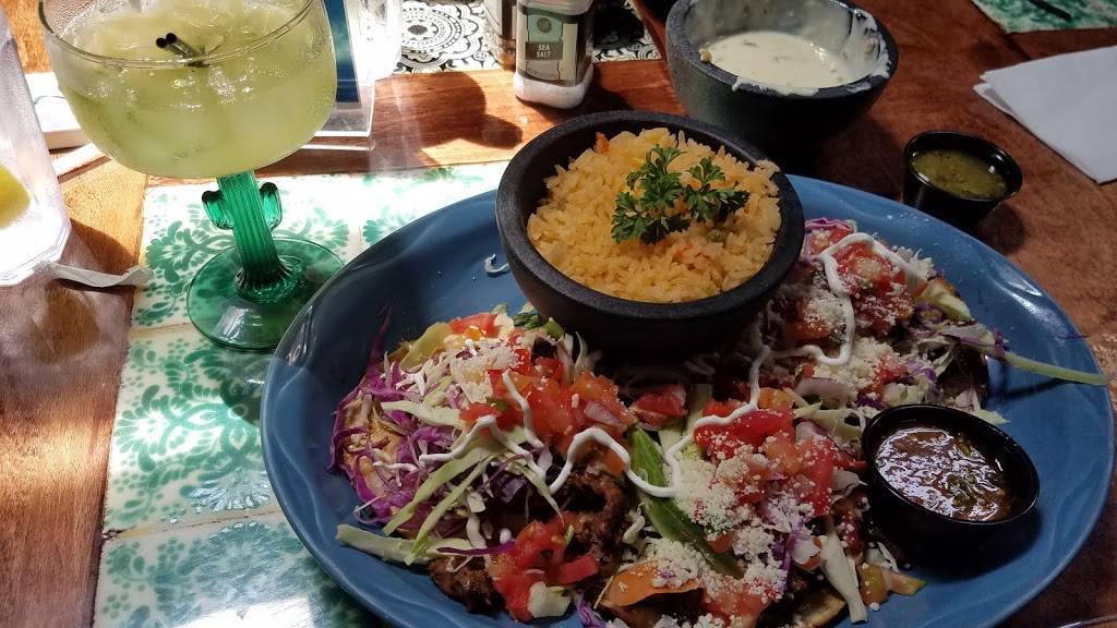 Mi Pequena Hacienda | restaurant | 3501 Lansdowne Dr, Lexington, KY 40517, USA | 8592454679 OR +1 859-245-4679