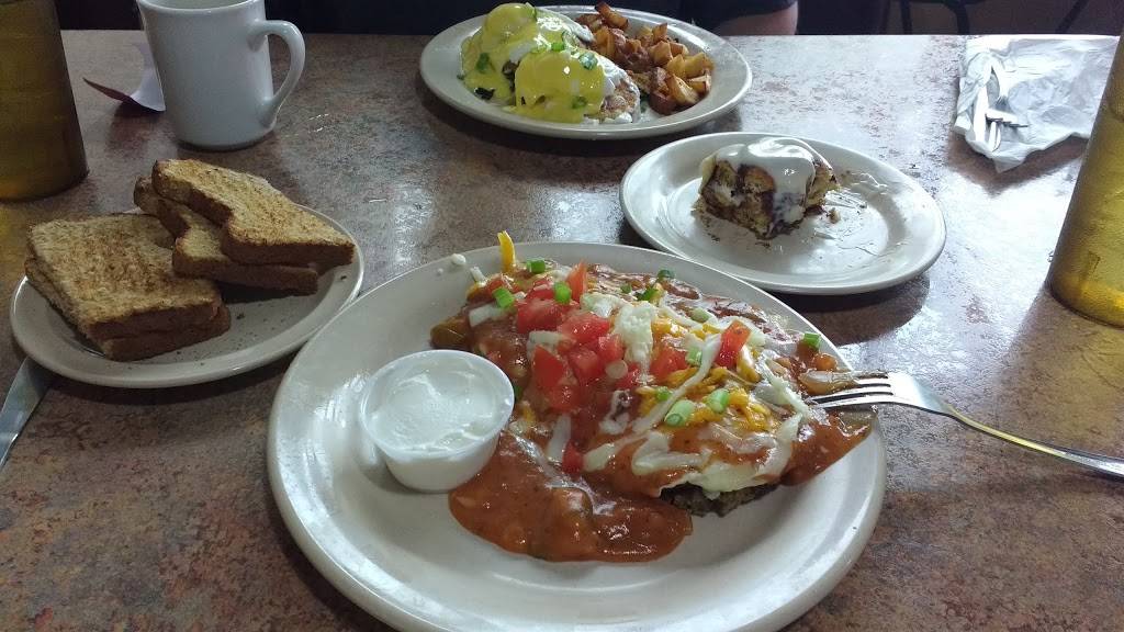 43rd Street Deli & Breakfast House | restaurant | 4401 NW 25 Pl, Gainesville, FL 32606, USA | 3523732927 OR +1 352-373-2927