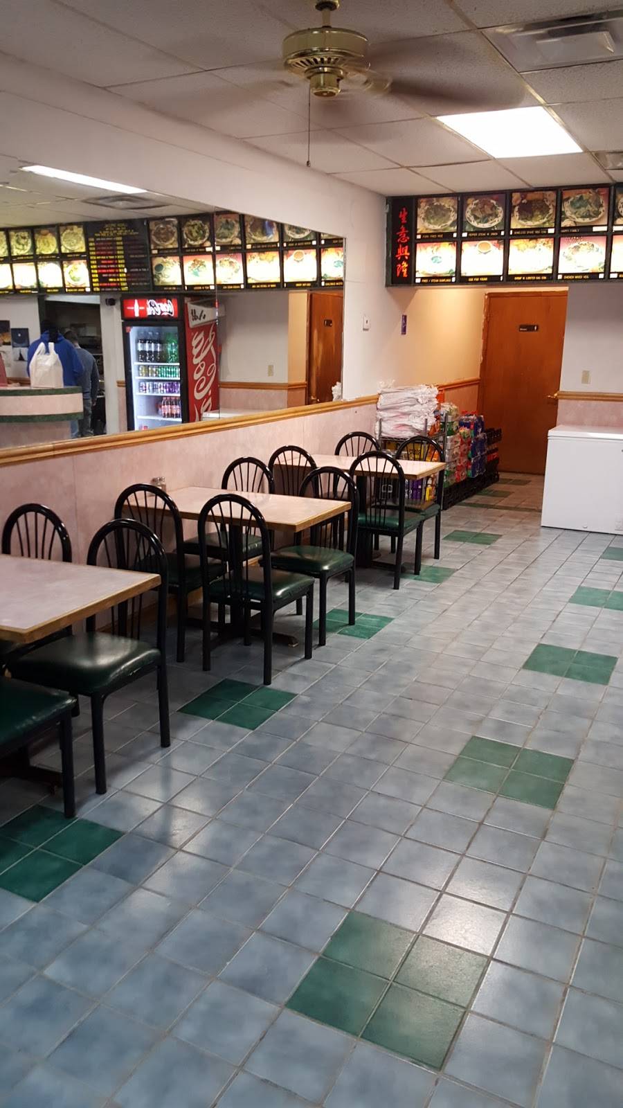 Double Dragon Chinese Restaurant | restaurant | 200 Sycamore St #186, Elizabethtown, KY 42701, USA | 2707693139 OR +1 270-769-3139