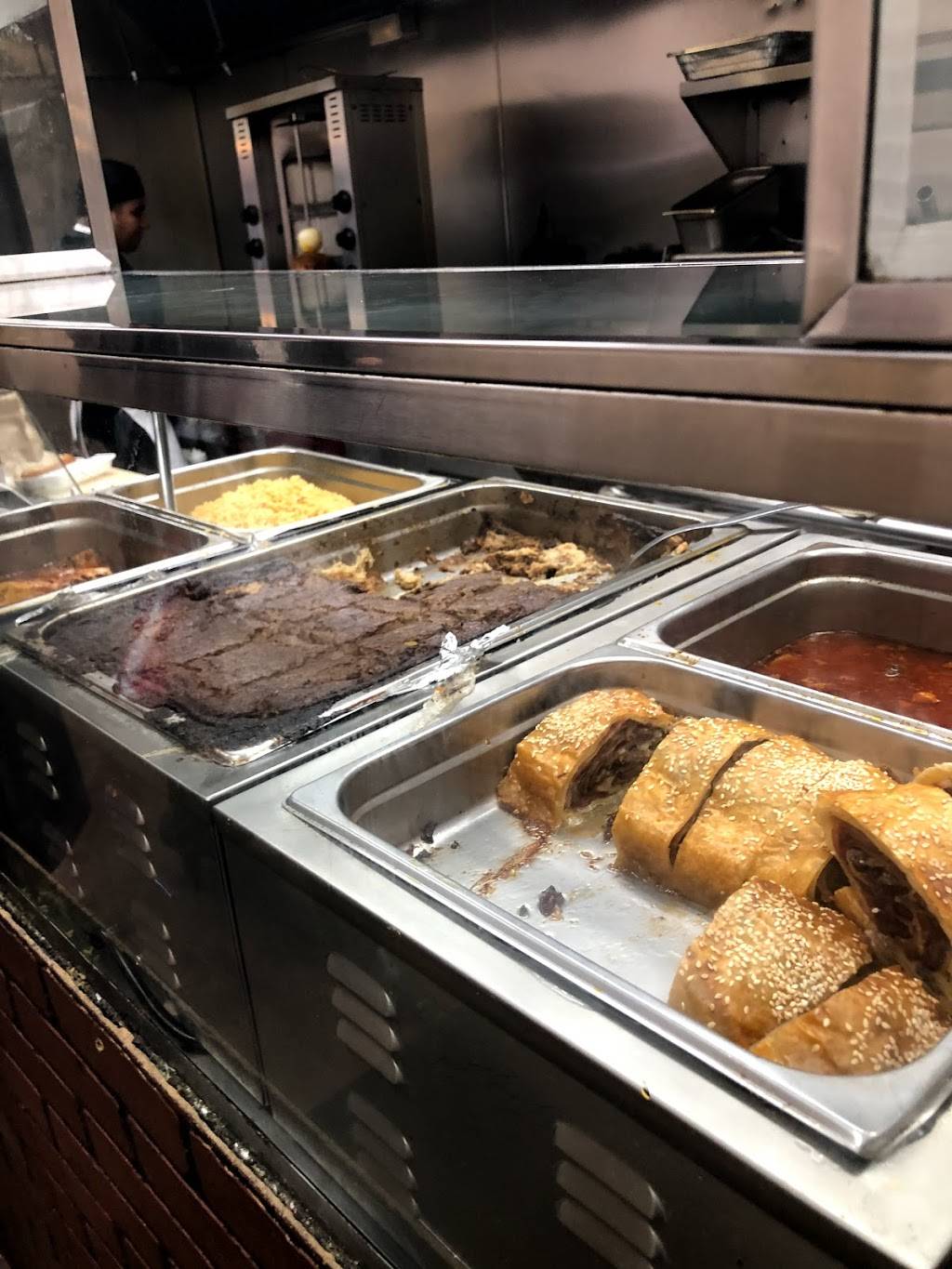 Grill On Lee | restaurant | 868 Bedford Ave, Brooklyn, NY 11205, United States | 7189632700 OR +1 718-963-2700