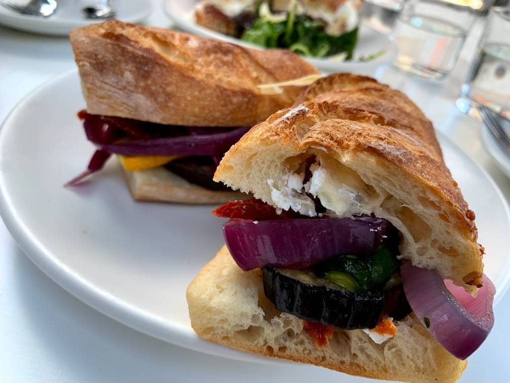 Murrays Cheese Bar | restaurant | 28-30 Jackson Ave, Queens, NY 11101, USA | 3479902130 OR +1 347-990-2130