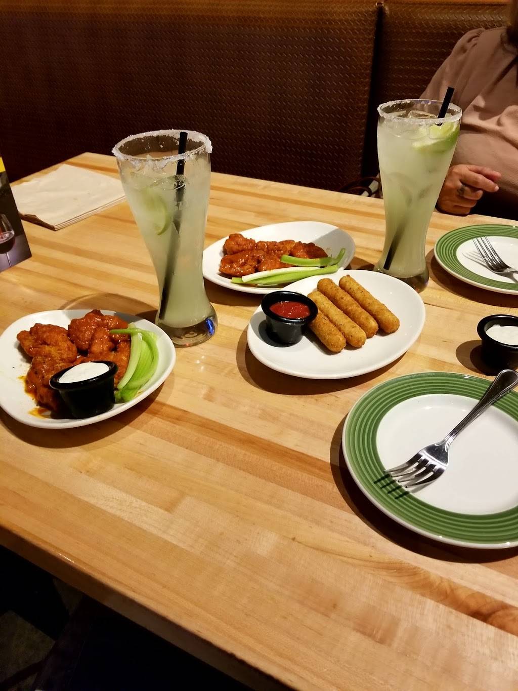 Applebees Grill + Bar | restaurant | 2651 N 75th Ave, Phoenix, AZ 85035, USA | 6238498895 OR +1 623-849-8895