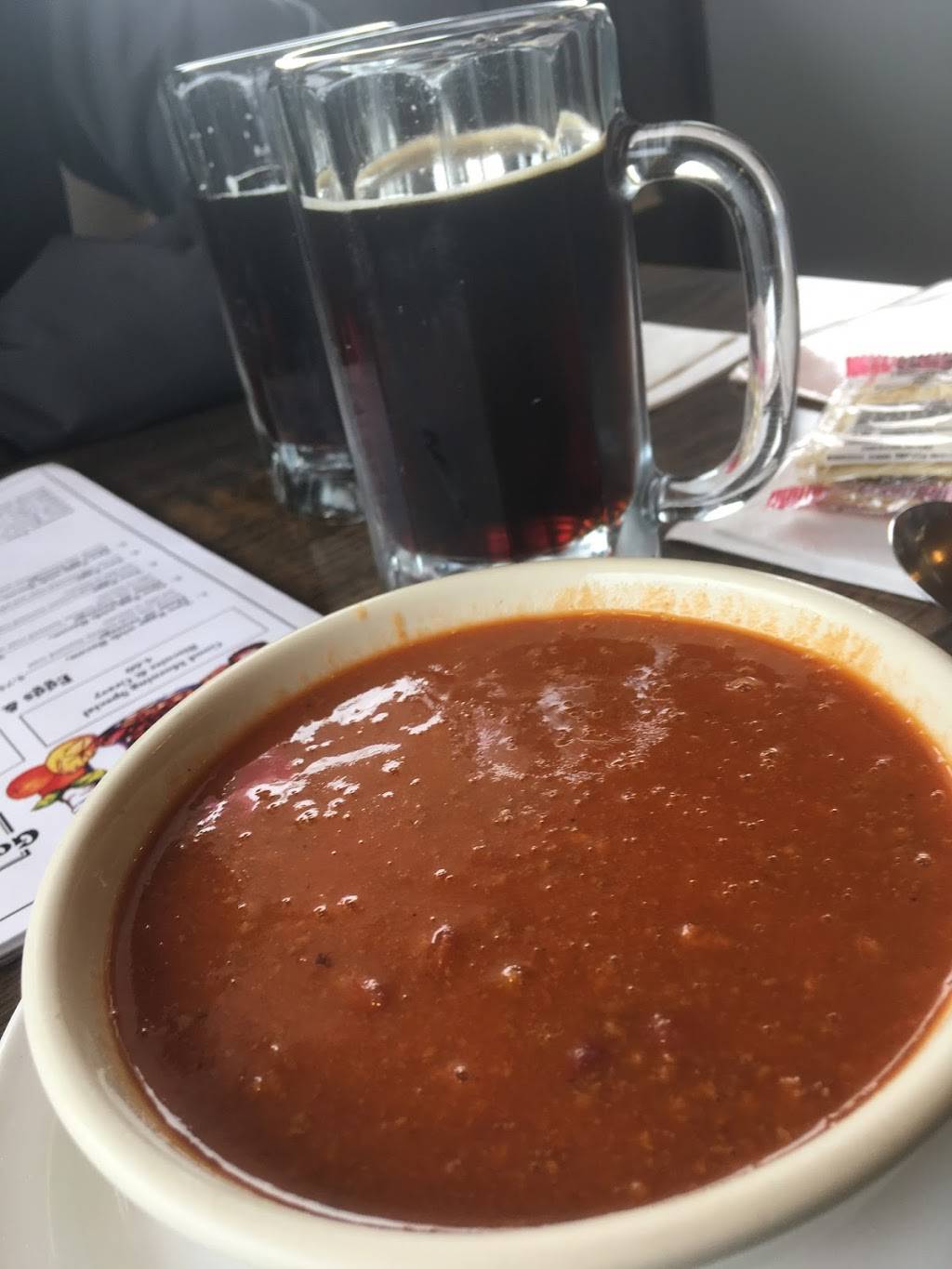 Hennings Root Beer Stand | restaurant | 411 S Dixie Hwy, Hoopeston, IL 60942, USA | 2172835782 OR +1 217-283-5782