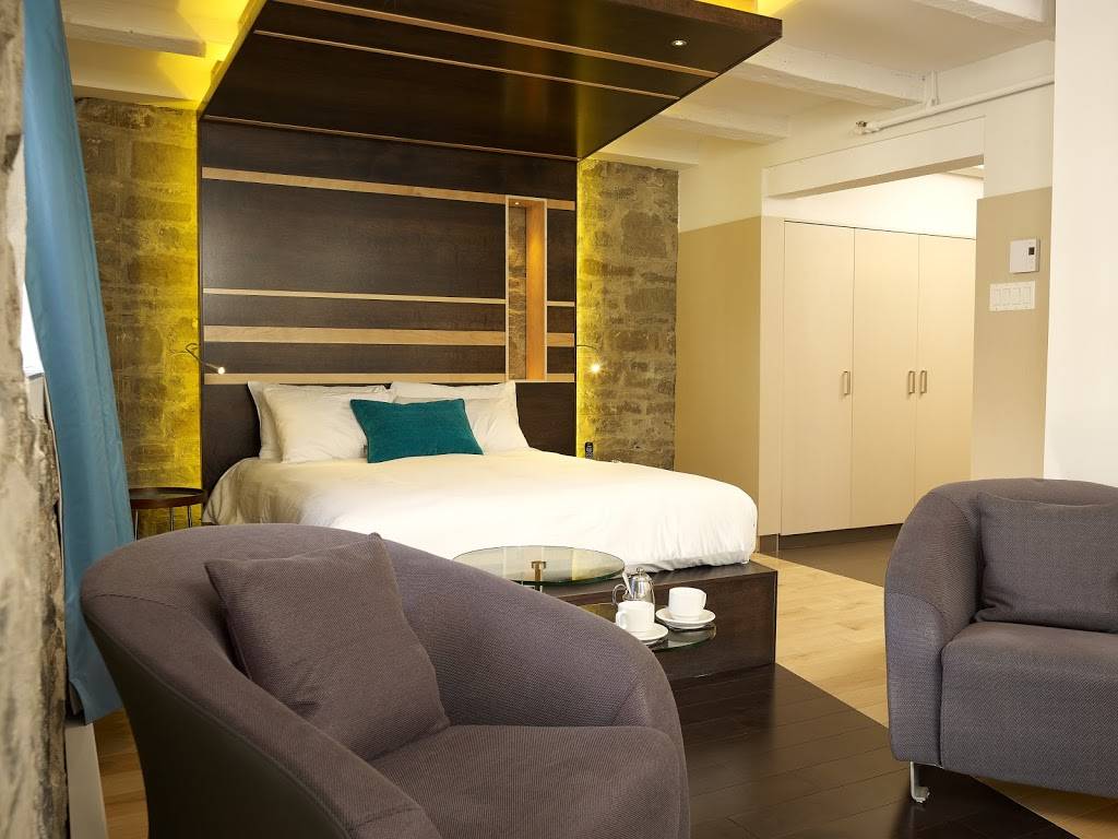 Hôtel Le Priori | restaurant | 15 Rue du Sault-au-Matelot, Québec, QC G1K 3Y7, Canada | 4186923992 OR +1 418-692-3992