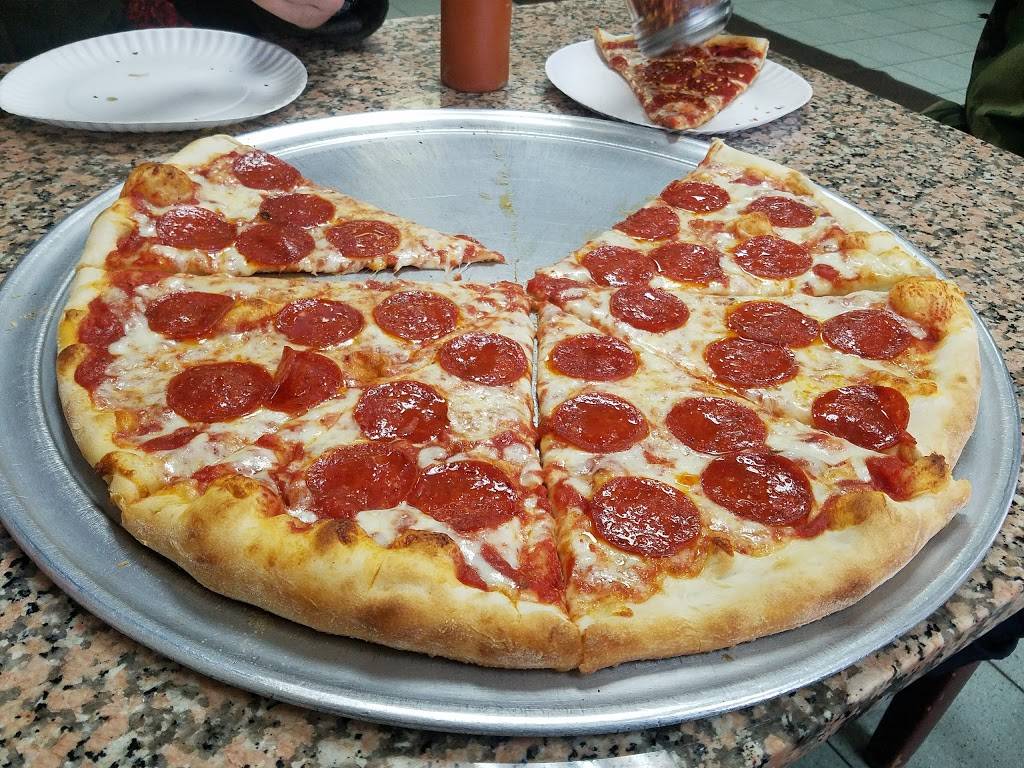 Martiniellos Pizzeria IV | meal delivery | 2533 2249 College Point Blvd, Flushing, NY 11356, USA | 7186613344 OR +1 718-661-3344