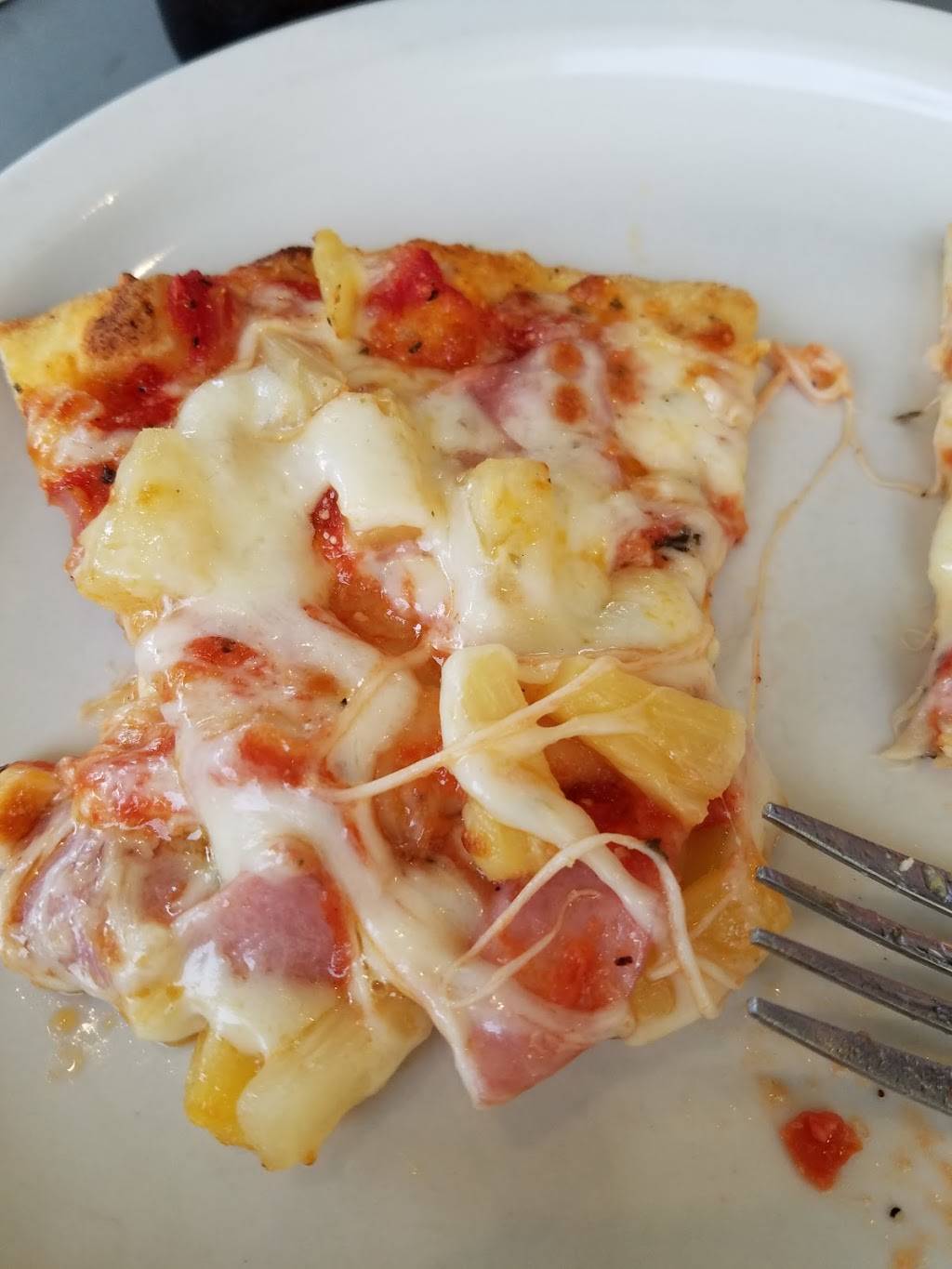 piesanos pies and pints | restaurant | 2701 SW 42nd St, Ocala, FL 34471, USA | 3523516000 OR +1 352-351-6000