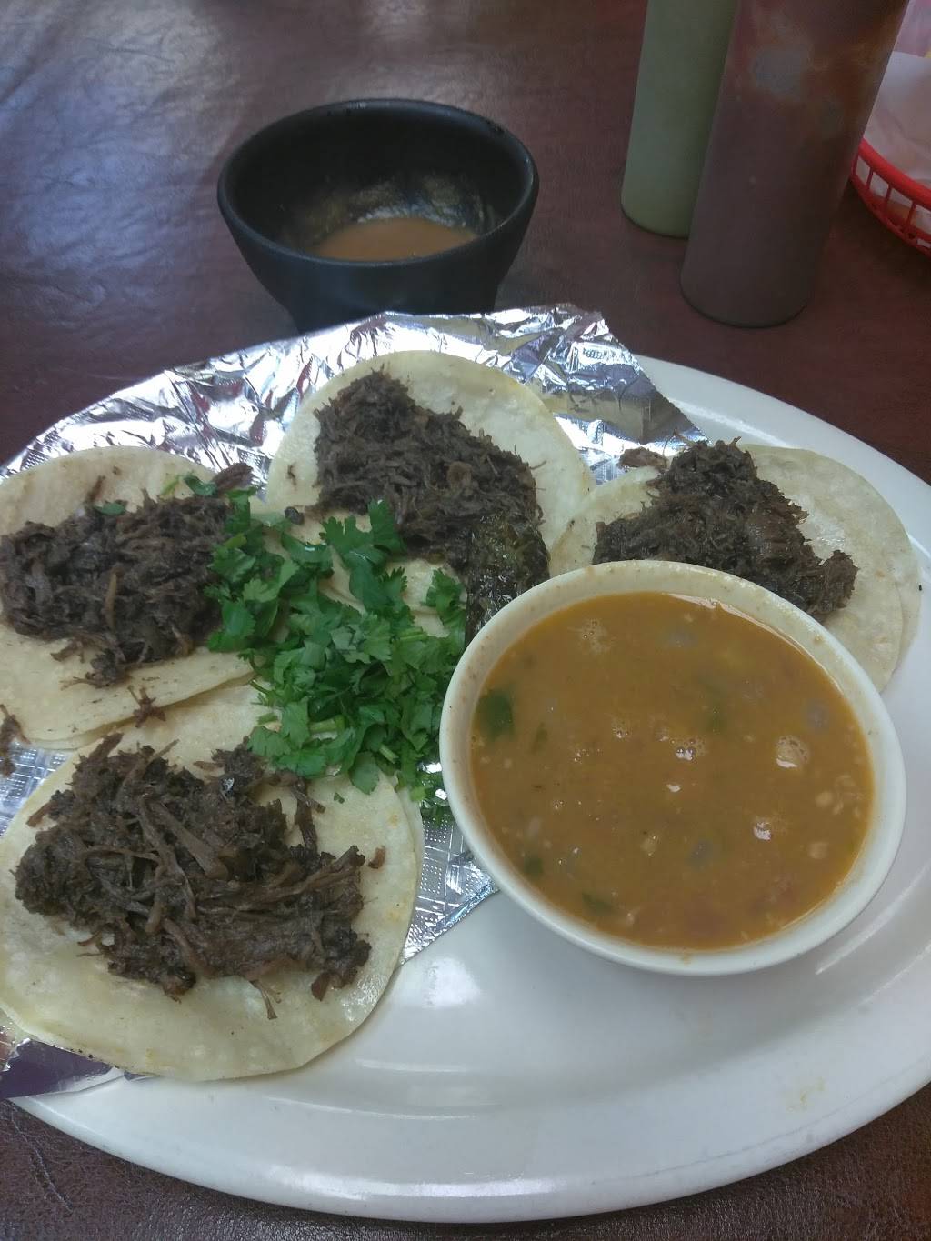 La Media Luna Cafe | restaurant | 12317 Wetmore Rd, San Antonio, TX 78247, USA | 2105454775 OR +1 210-545-4775