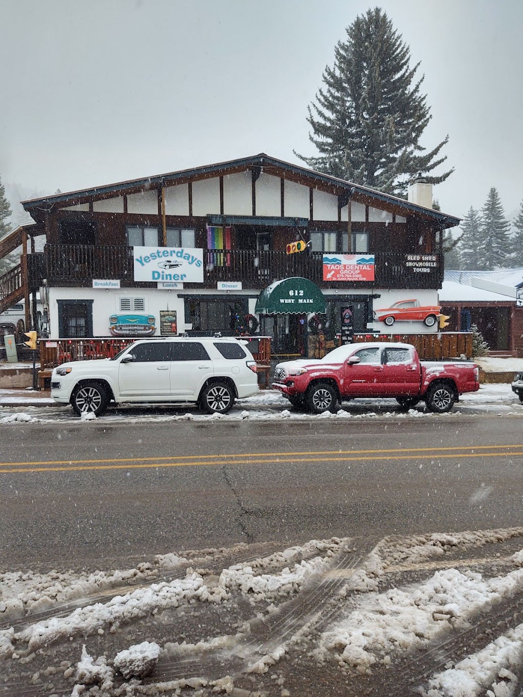 Yesterdays Diner | restaurant | 612 W Main St, Red River, NM 87558, USA | 5757546233 OR +1 575-754-6233