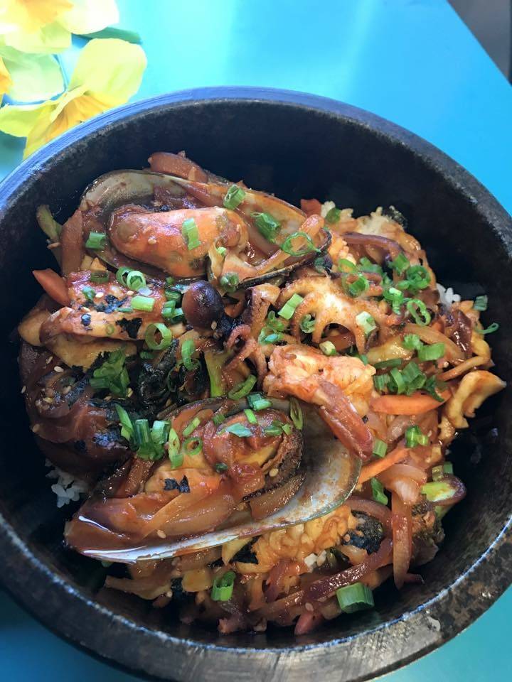 Bamboo Asian Cuisine | restaurant | 311 Riverside Dr, Florence, MA 01062, USA | 4137278866 OR +1 413-727-8866