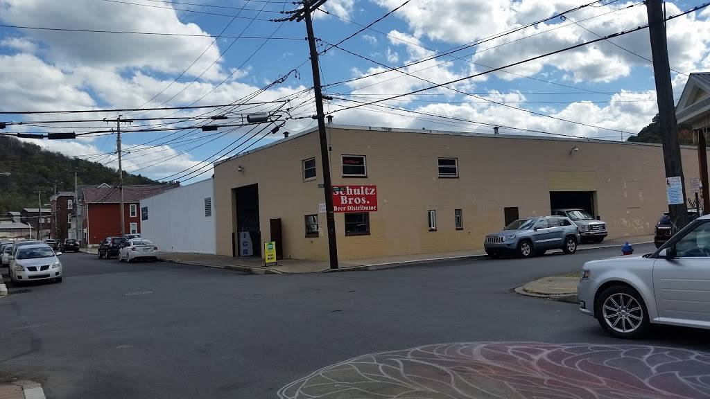 Schultz Brothers Beer Distributor | restaurant | 314 3rd Ave, Johnstown, PA 15906, USA | 8145363561 OR +1 814-536-3561