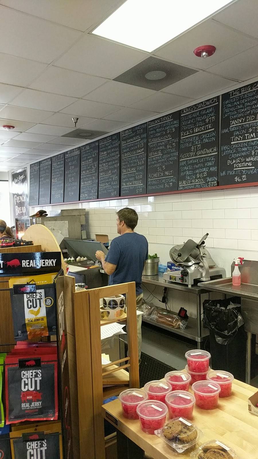 Red Rooster | restaurant | 1819 Waukegan Rd, Glenview, IL 60025, USA | 8479989504 OR +1 847-998-9504