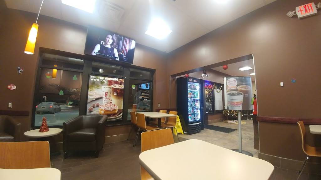 Dunkin | bakery | 3885 Lake Ave, Rochester, NY 14612, USA | 5858658823 OR +1 585-865-8823