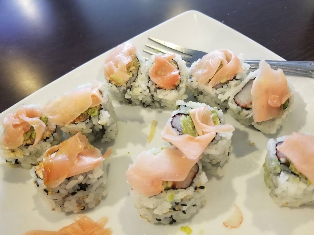 Yamato Sushi Steak House of Henderson | restaurant | 1307 U.S. 79N, Henderson, TX 75652, USA | 9033928813 OR +1 903-392-8813