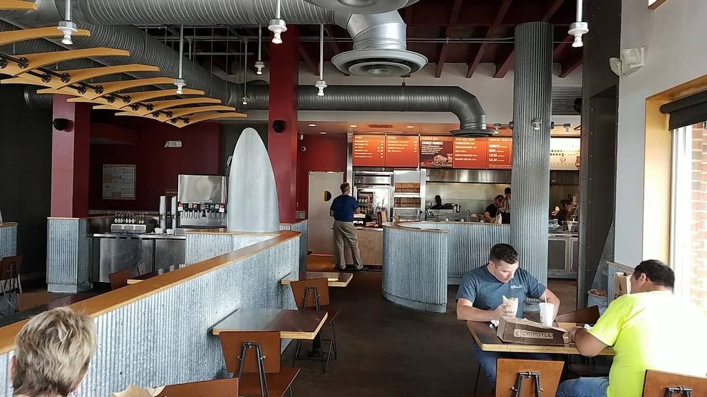 Chipotle Mexican Grill | restaurant | 10325 Cascade Crossing, Brooklyn, OH 44144, USA | 2162678360 OR +1 216-267-8360